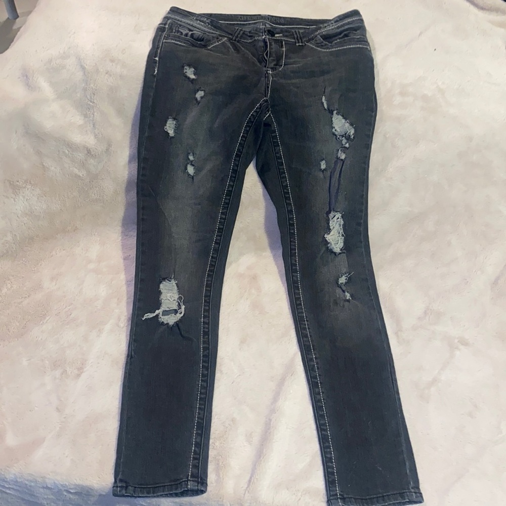 Black/gray Almost Famous torn skinny jeans Size 11